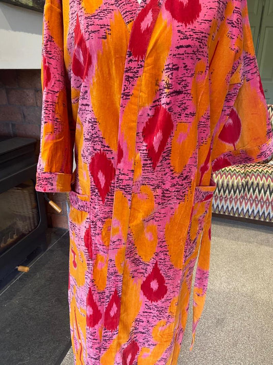 MIRANDA Hot pink and Zingy orange velvet dressing gown
